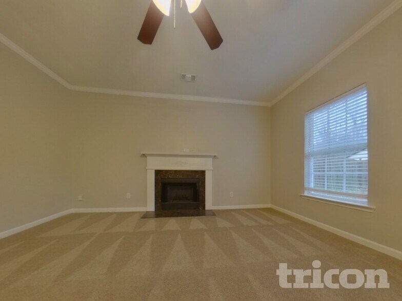 Building Photo - 1121 Corkscrew Way