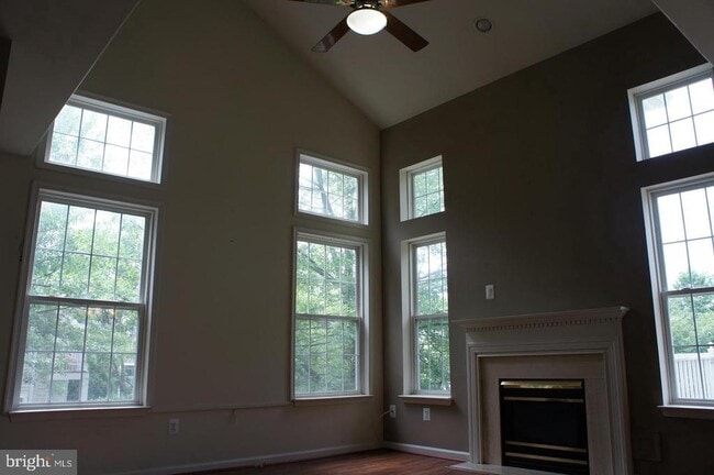 Primary Photo - 12933 Bridger Dr