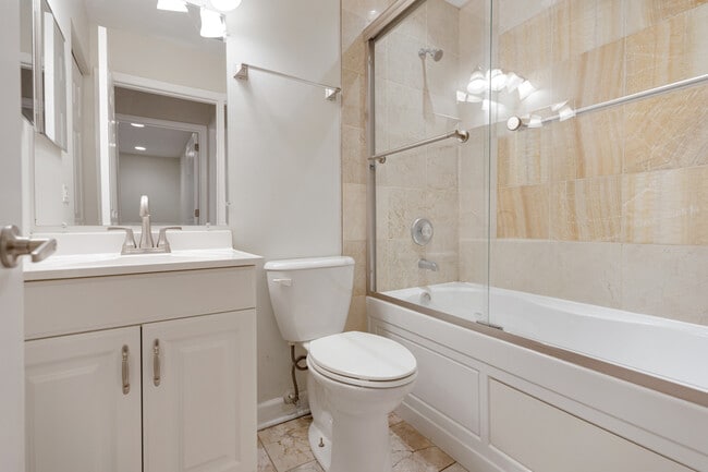 Building Photo - 537 E Shag Bark Ln