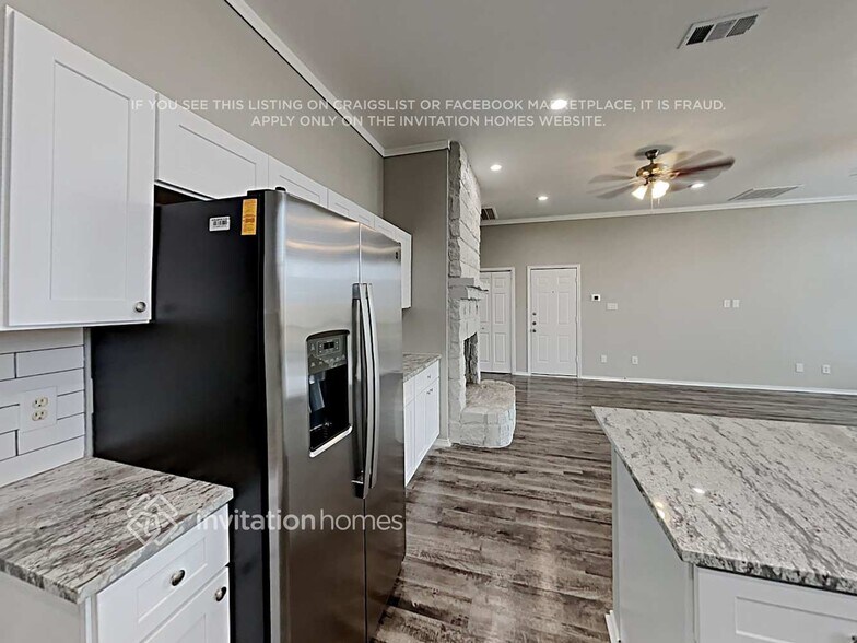 Building Photo - 1133 Finch Cir