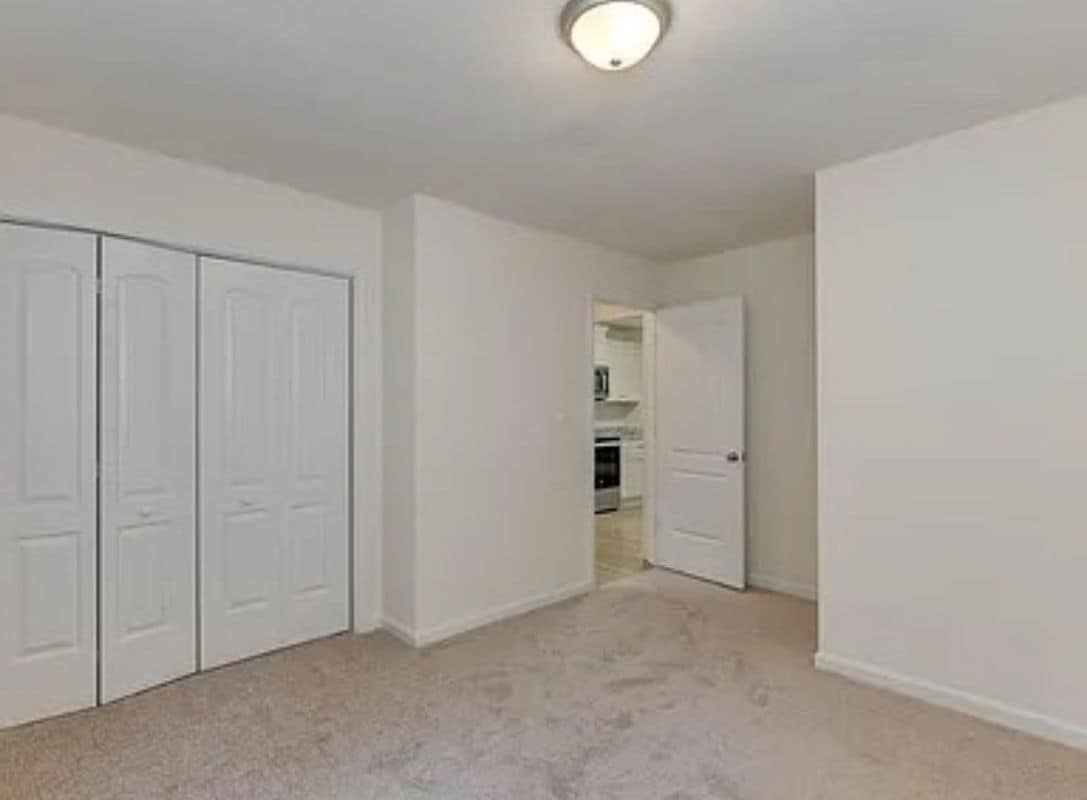 Building Photo - 500 Fillmore Dr