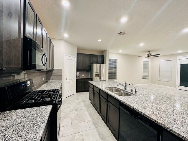 Building Photo - 22514 Williams Oak Ln