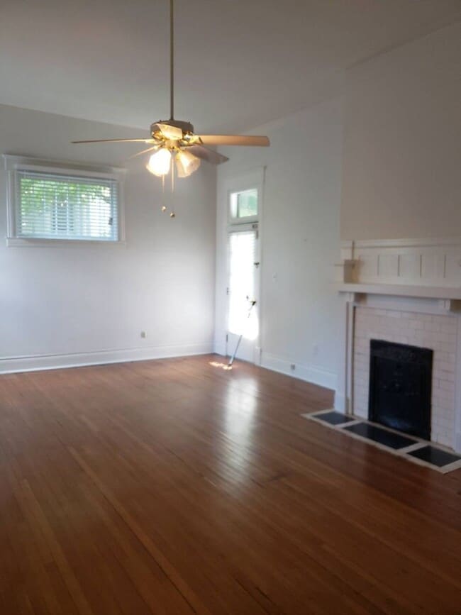 Building Photo - 214 North Main Street