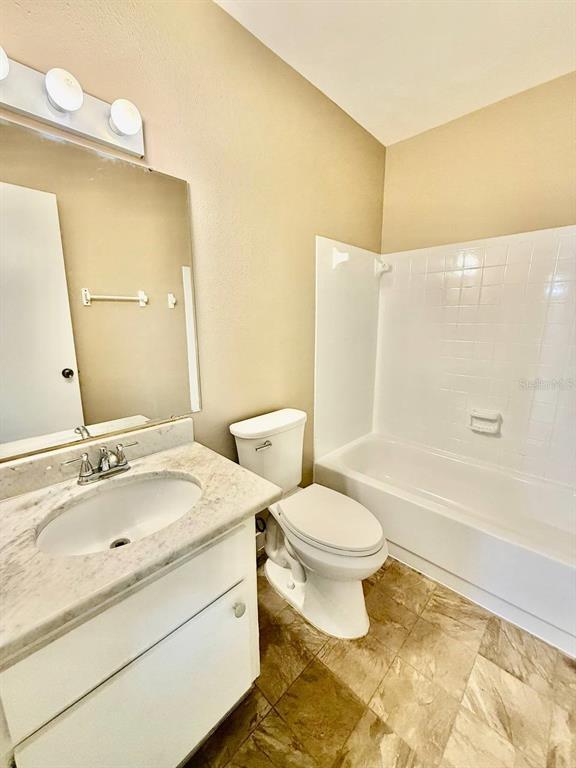 Building Photo - 7612 Camarina Calle