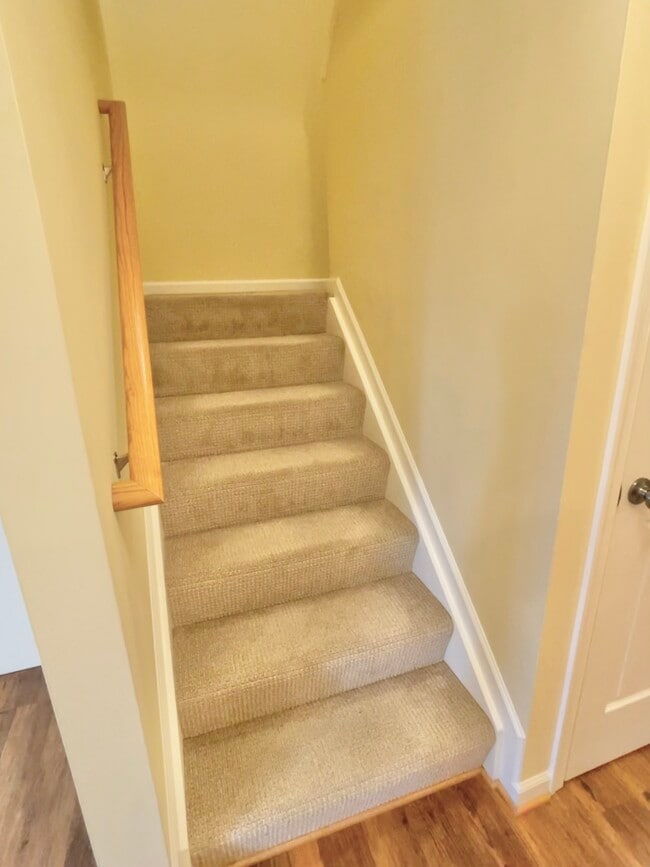Building Photo - 1661 Westwind Way