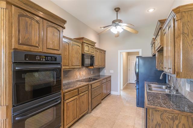 Building Photo - 4426 Sierra Sunset