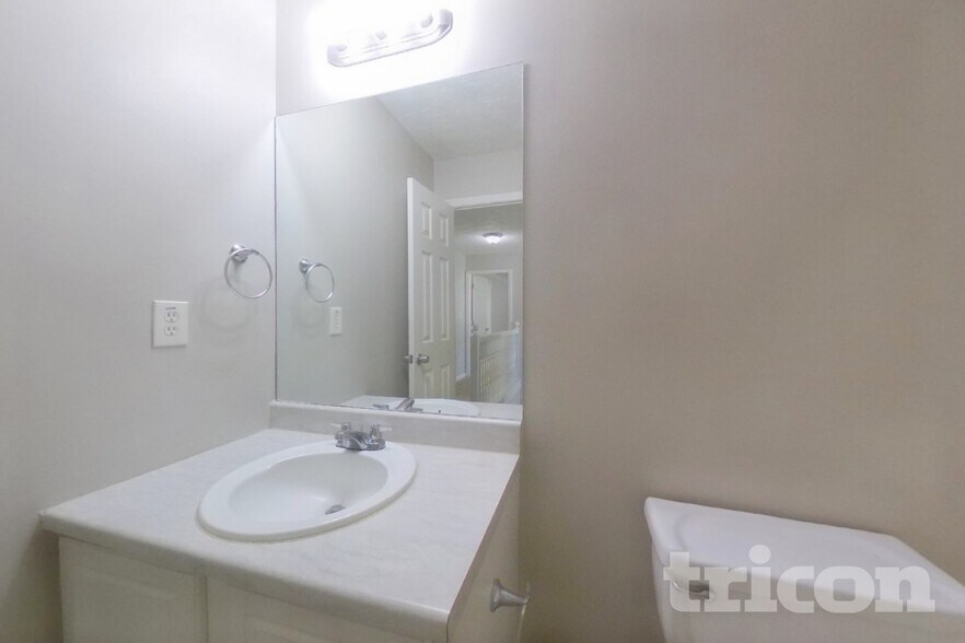 Building Photo - 4311 Glen Heights Way