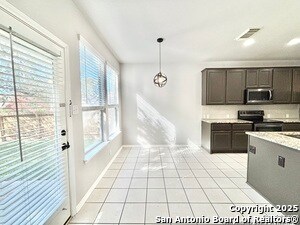 Building Photo - 1326 Delmont Ct