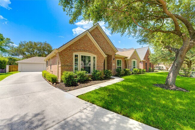 Building Photo - 14323 Rosehill Estates Ln