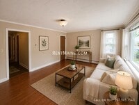 Building Photo - 5 Hudson St