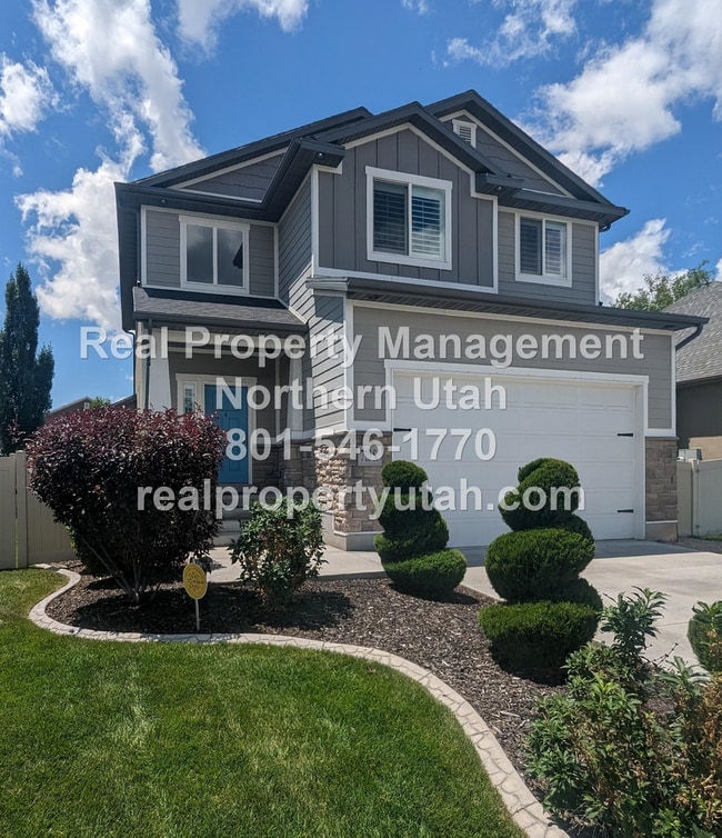 Primary Photo - Gorgeous 3 Bed 2.5 Bath Coming Soon!
