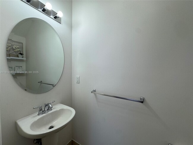 Building Photo - 24921 SW 118 Ct