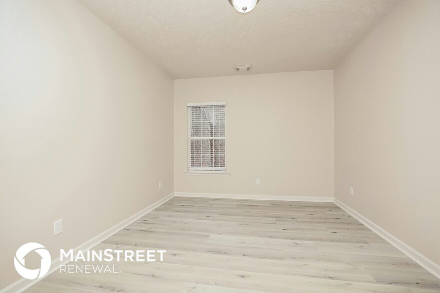 Building Photo - 7444 Penngrove Ln