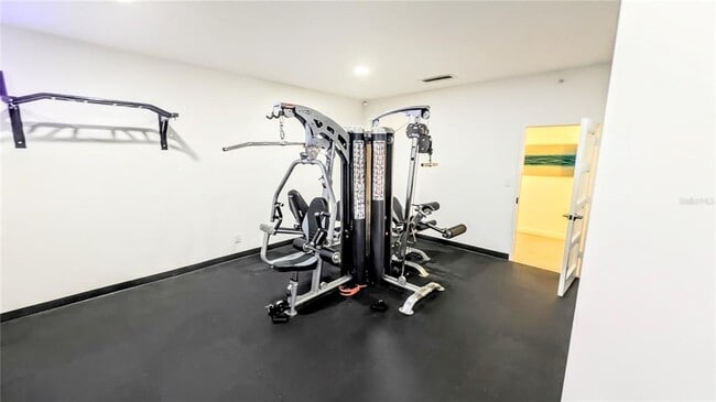 Building Photo - 4822 Ocean Blvd