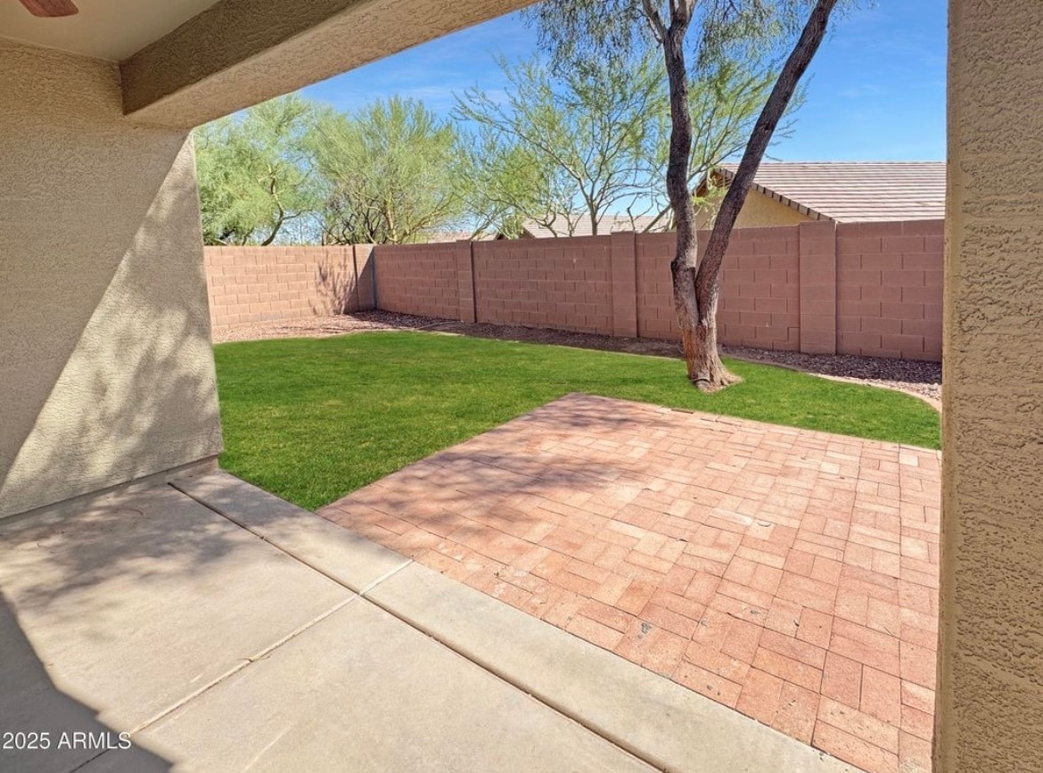 Building Photo - 1623 W Owens Way