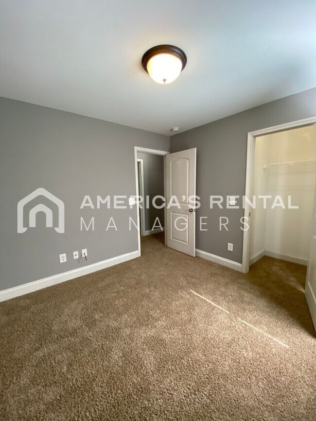 Building Photo - DEPOSIT PENDING! Home for rent in McCalla, AL!!! AVAILABLE NOW!!