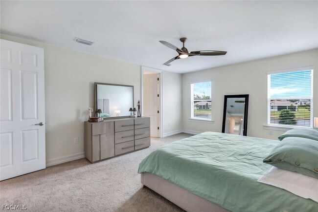 Building Photo - 421 Coral Reef Pl