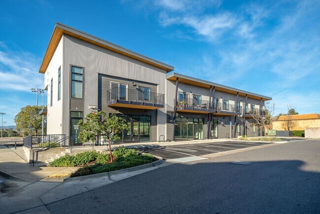 Building Photo - New Construction Studio Apartment with Air...