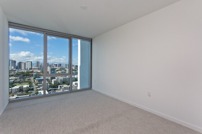 Building Photo - 1515 Liona St