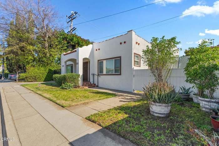 Building Photo - 210 N Fremont Ave