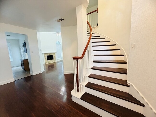 Building Photo - 434 Moonlight Way
