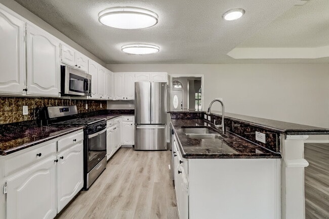Building Photo - 602 Copeland Dr