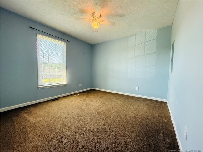 Building Photo - 520 Killeen Rd