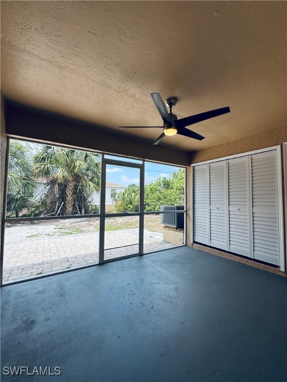 Building Photo - 17418 Dowling Dr