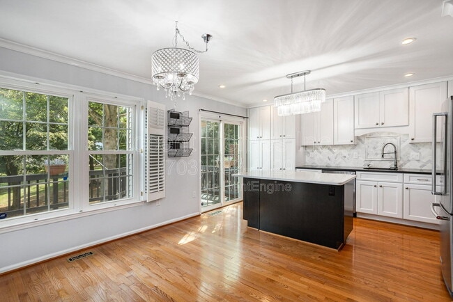 Building Photo - 6107 Summer Park Ln