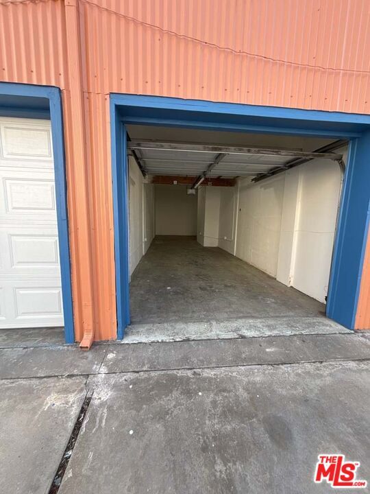 Building Photo - 915 Broadway St