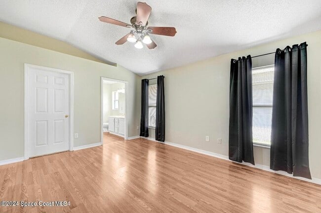 Building Photo - 2711 Stratford Pointe Dr