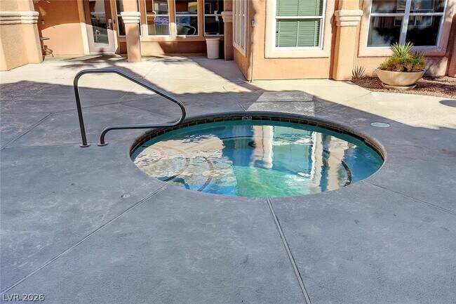 Building Photo - 8101 W Flamingo Rd