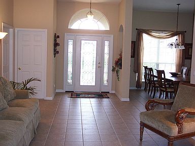 Building Photo - 2706 Patrician Cir