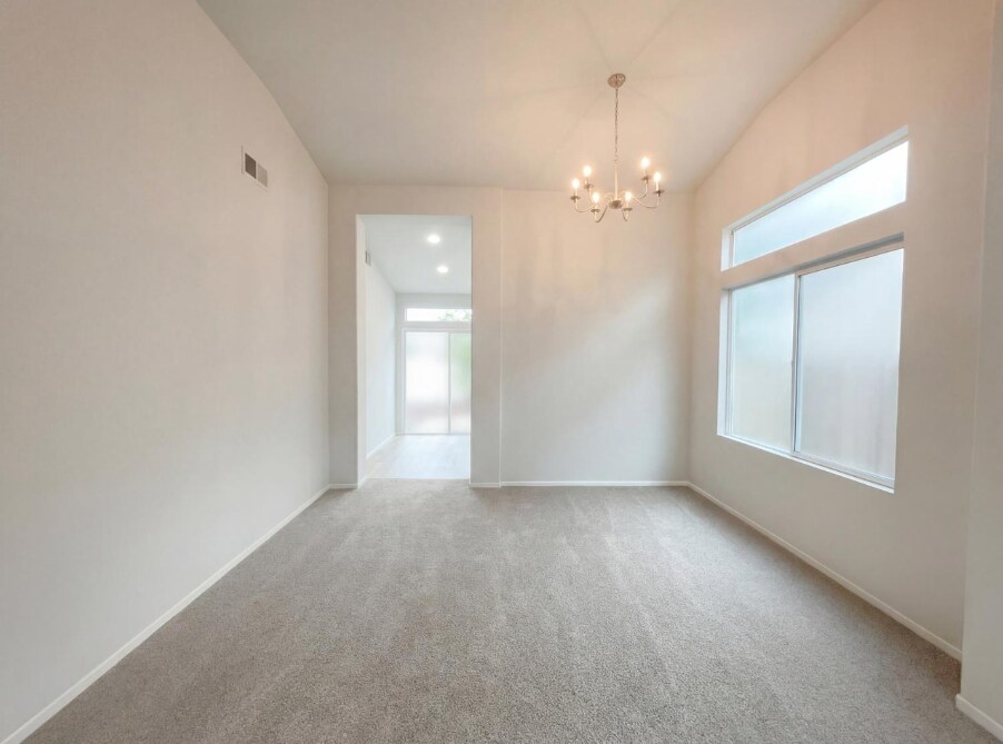 Building Photo - 108 Austin Dr