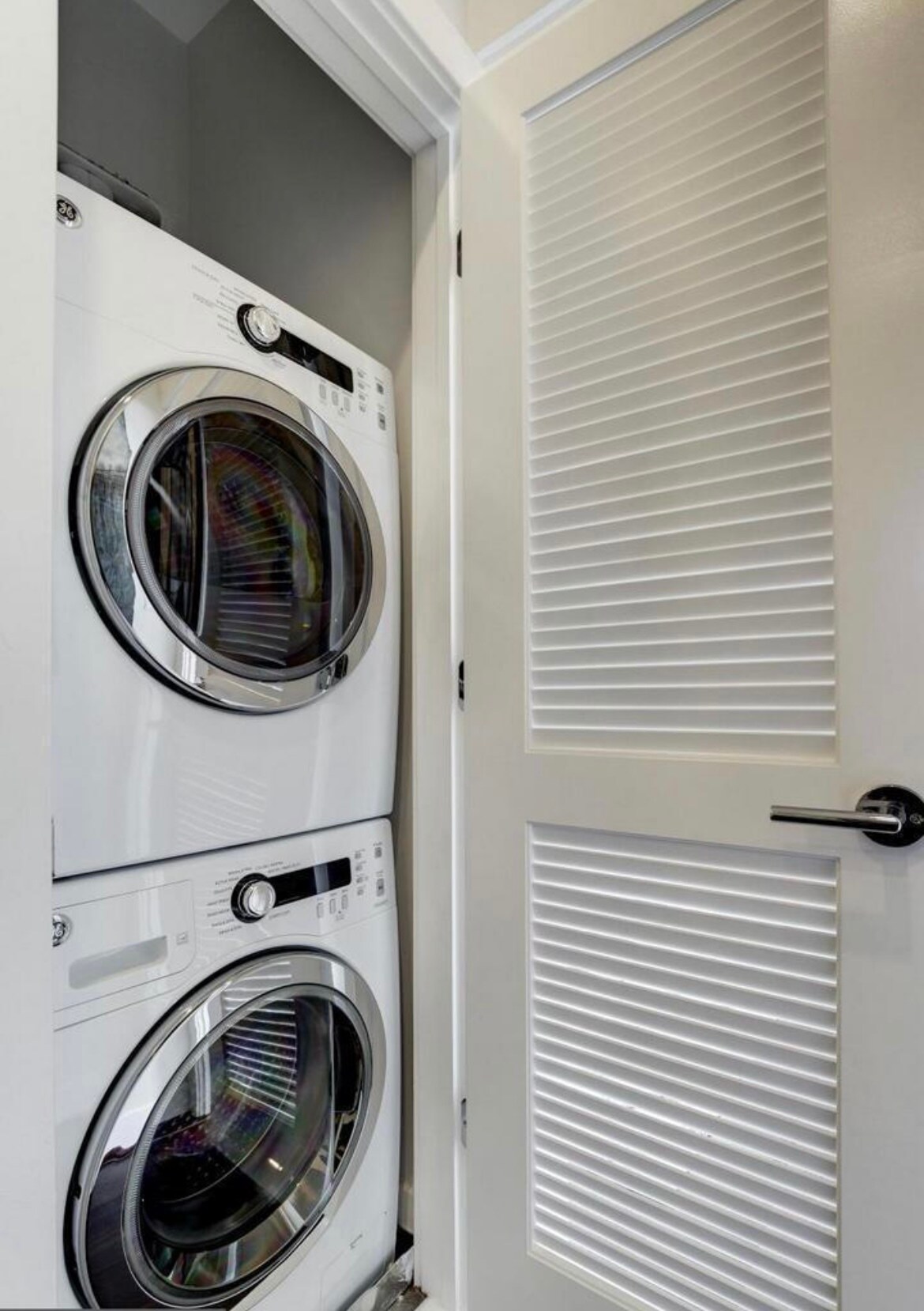 Building Photo - 502 Rhode Island Ave NW