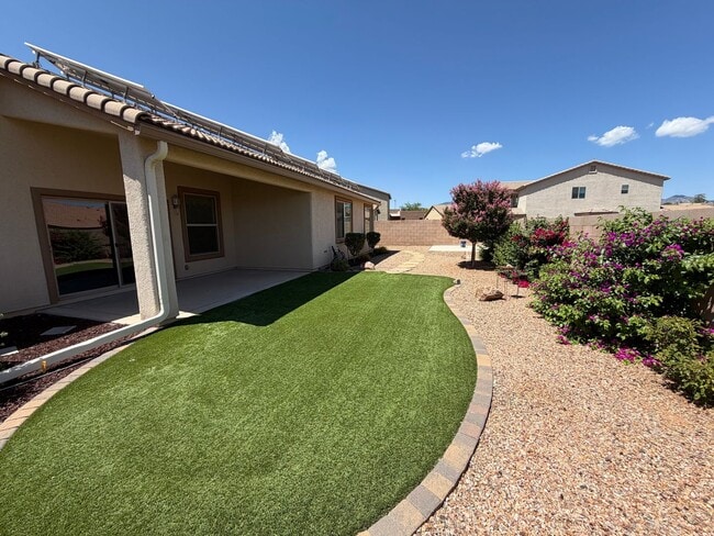Building Photo - Large Family Home with SOLAR and Landscaping Maintenance Included!!