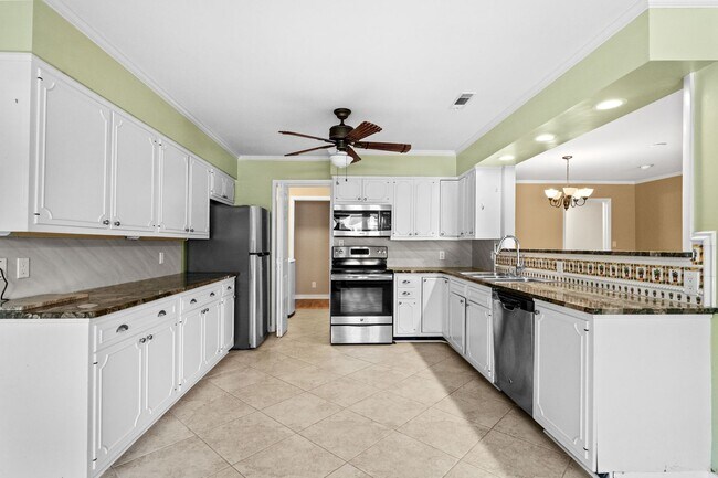 Building Photo - 3-Bedroom | 3.5-Bath Home for Rent in The Dunes – Myrtle Beach