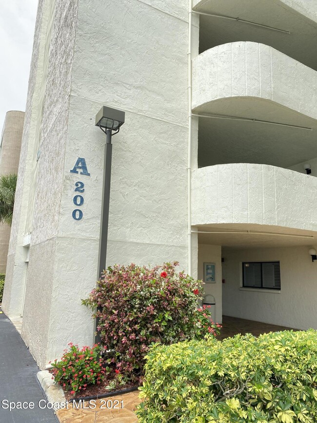 Building Photo - 200 S Sykes Creek Pkwy