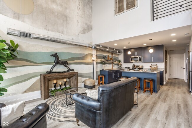 Building Photo - 108 W Main St