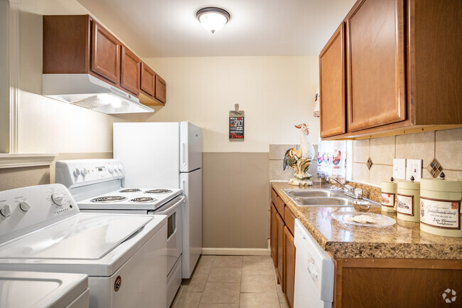 Interior Photo - Holly Park Apartments