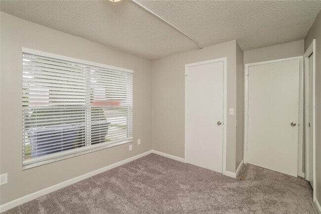 Building Photo - 14206 Village Terrace Dr