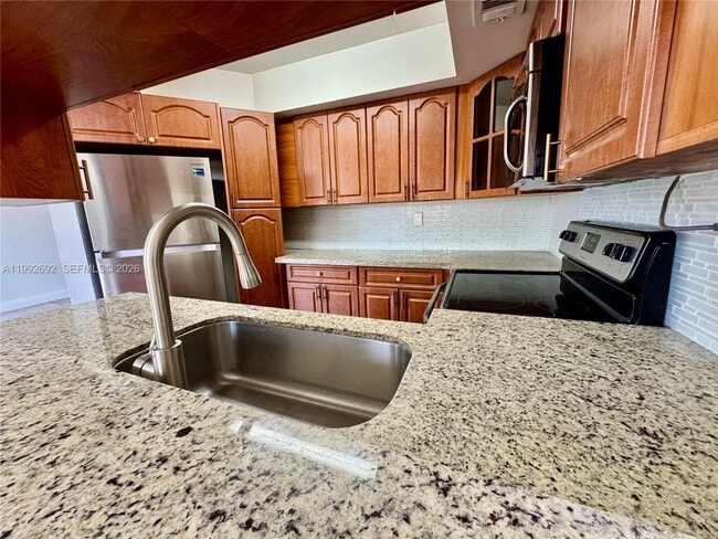 Building Photo - 8335 SW 152nd Ave