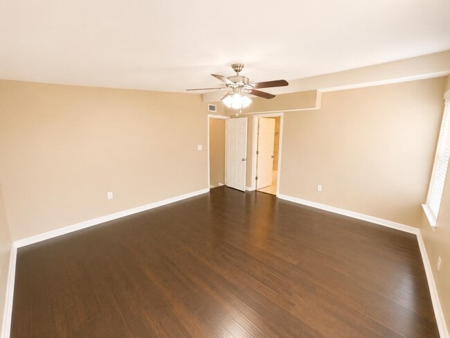 Building Photo - 5410 Downs Dr