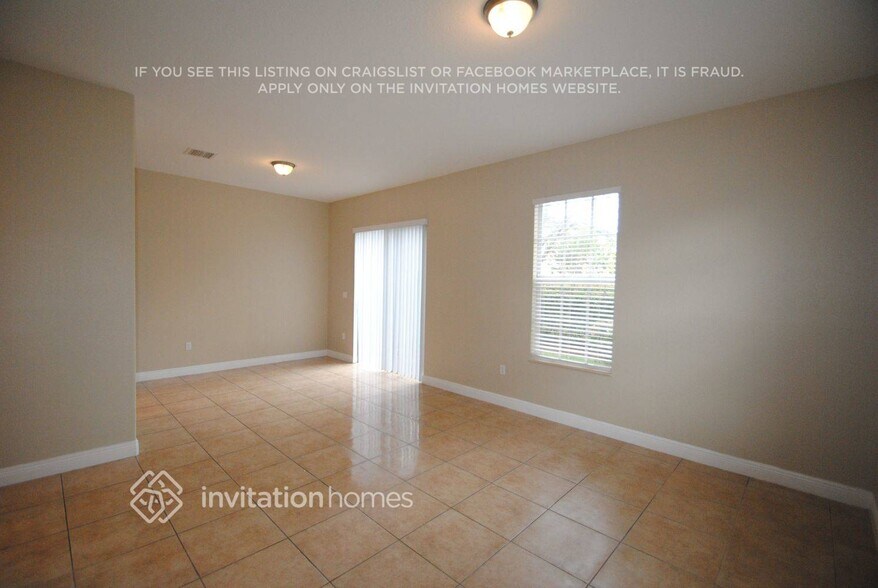 Building Photo - 6990 Julia Gardens Dr