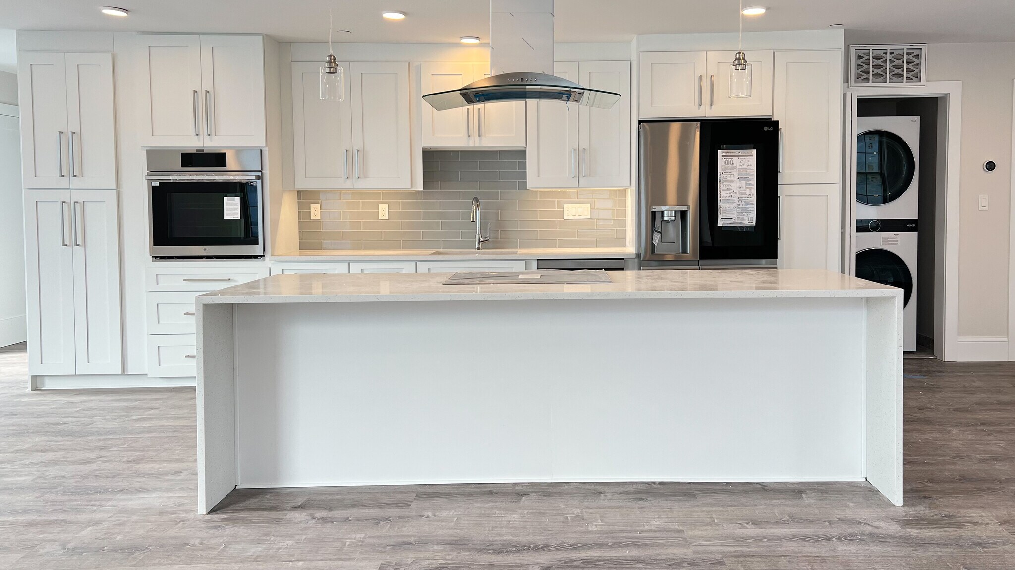 Building Photo - 131 Cambridge St