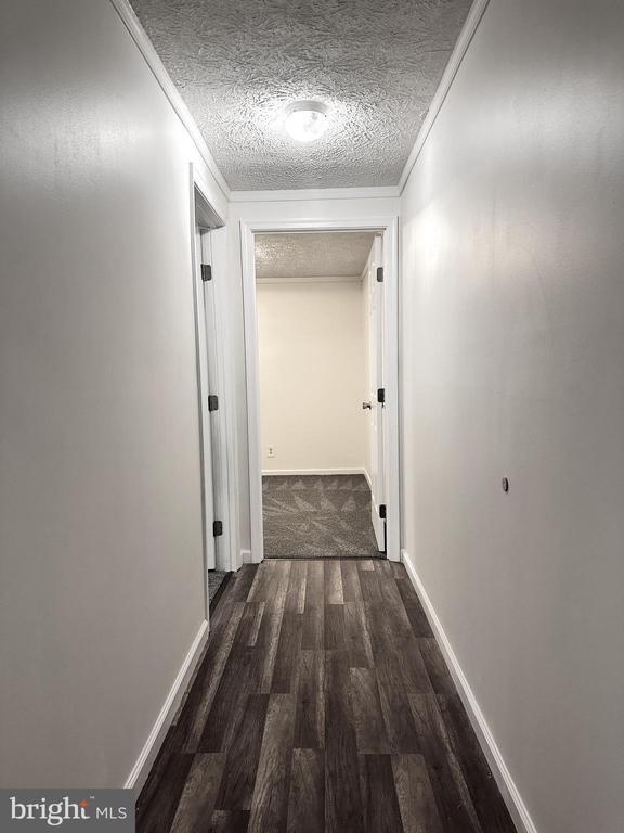 Building Photo - 410 Melvin Ave