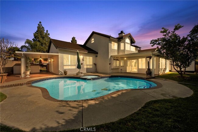 Building Photo - 1232 Meadow Ct