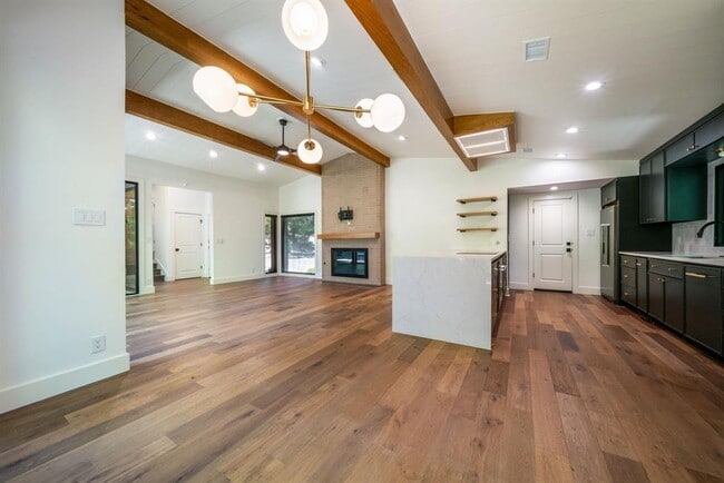 Building Photo - 3514 Hillbrook Dr