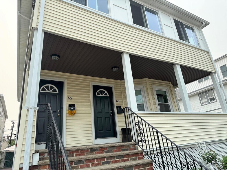 Building Photo - 65 Boston Ave