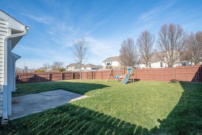 Building Photo - 15007 Knobcone Ct